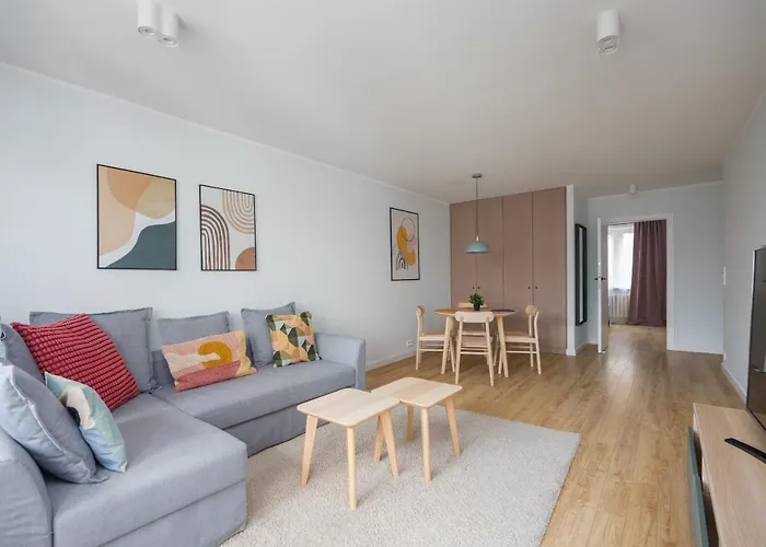 Srodmiescie Homely By Bookinghost アパート *